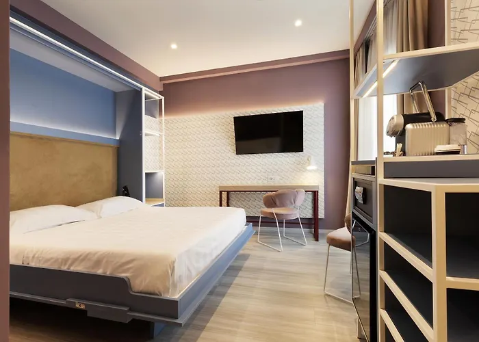 Hotel Adesso 4*