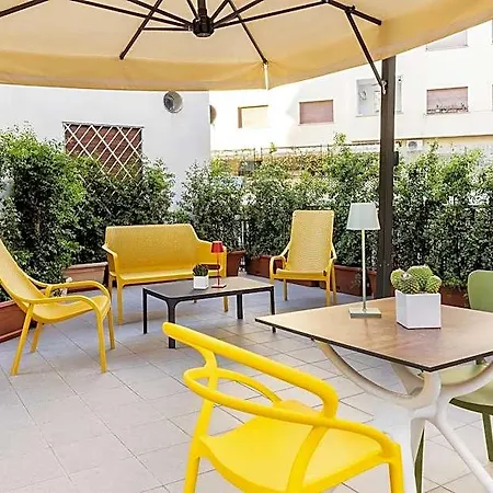 Otel Adesso 4*