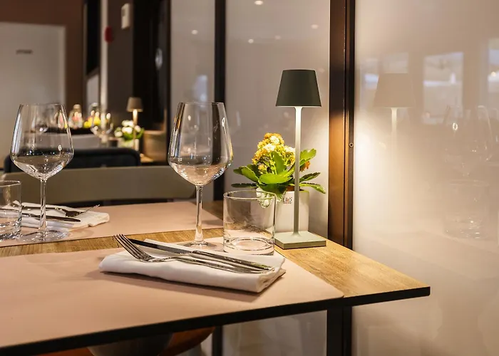 Adesso Hotel