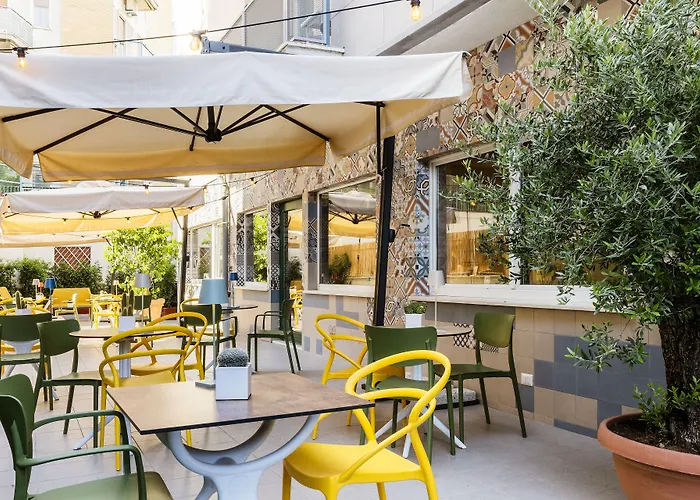 Hotel Adesso 4*