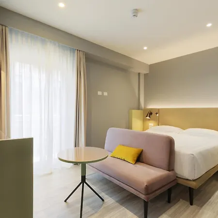 Adesso 4* Rome